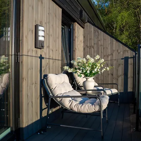 Modern With Balcony And View Lejlighed *